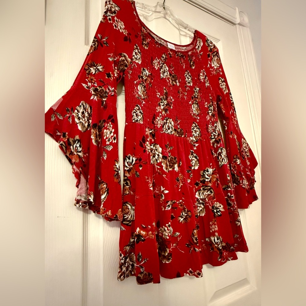Time and Tru Red Floral Bell Sleeve Blouse - Picture 5 of 7